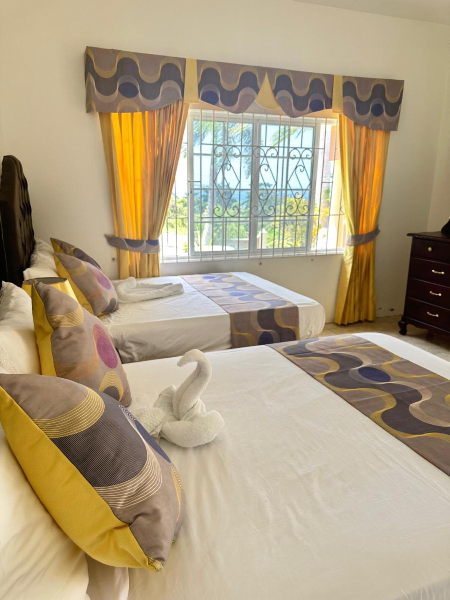 Ocean Sight Villa Montego Bay Exterior photo