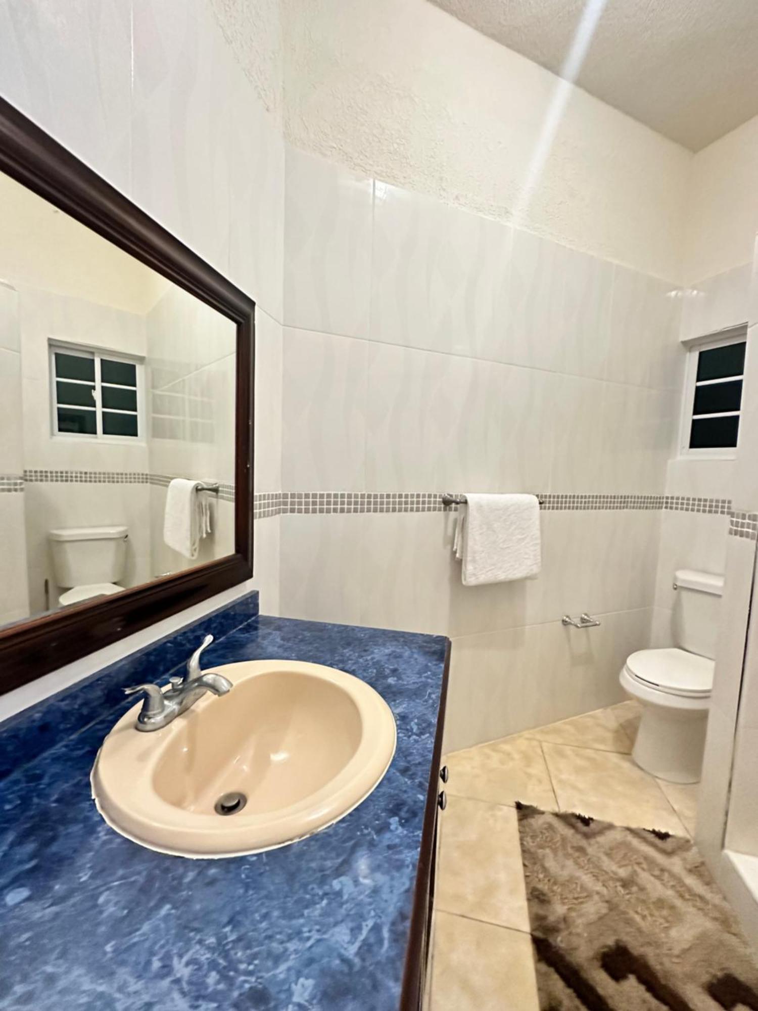 Ocean Sight Villa Montego Bay Exterior photo